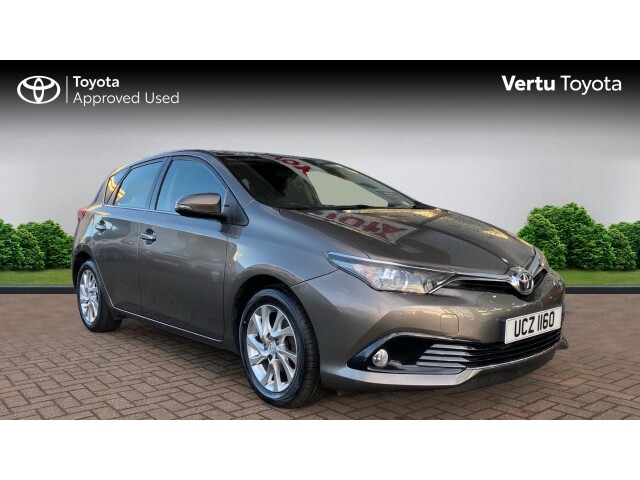 Main listing image - Toyota Auris