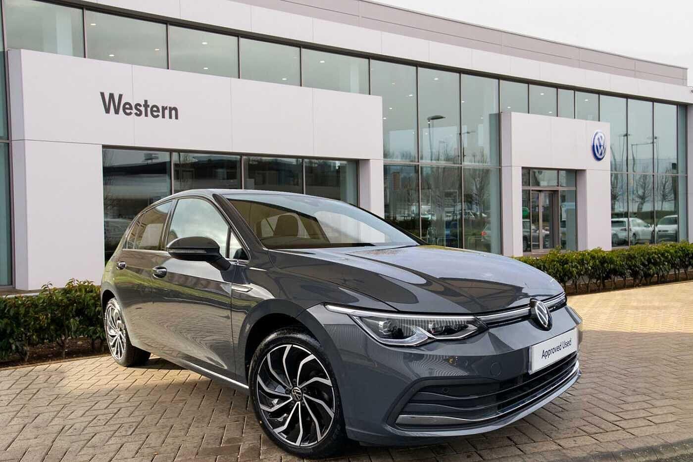 Main listing image - Volkswagen Golf