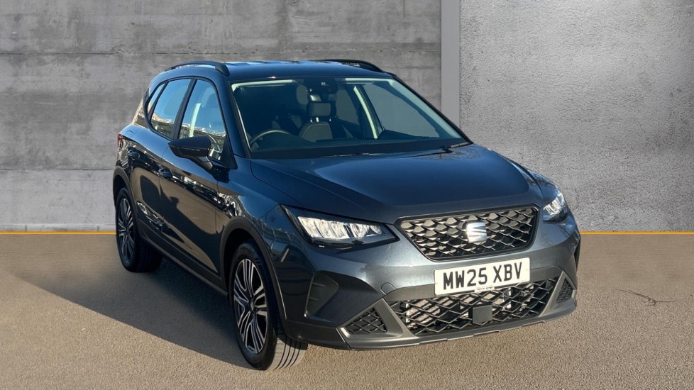 Main listing image - SEAT Arona