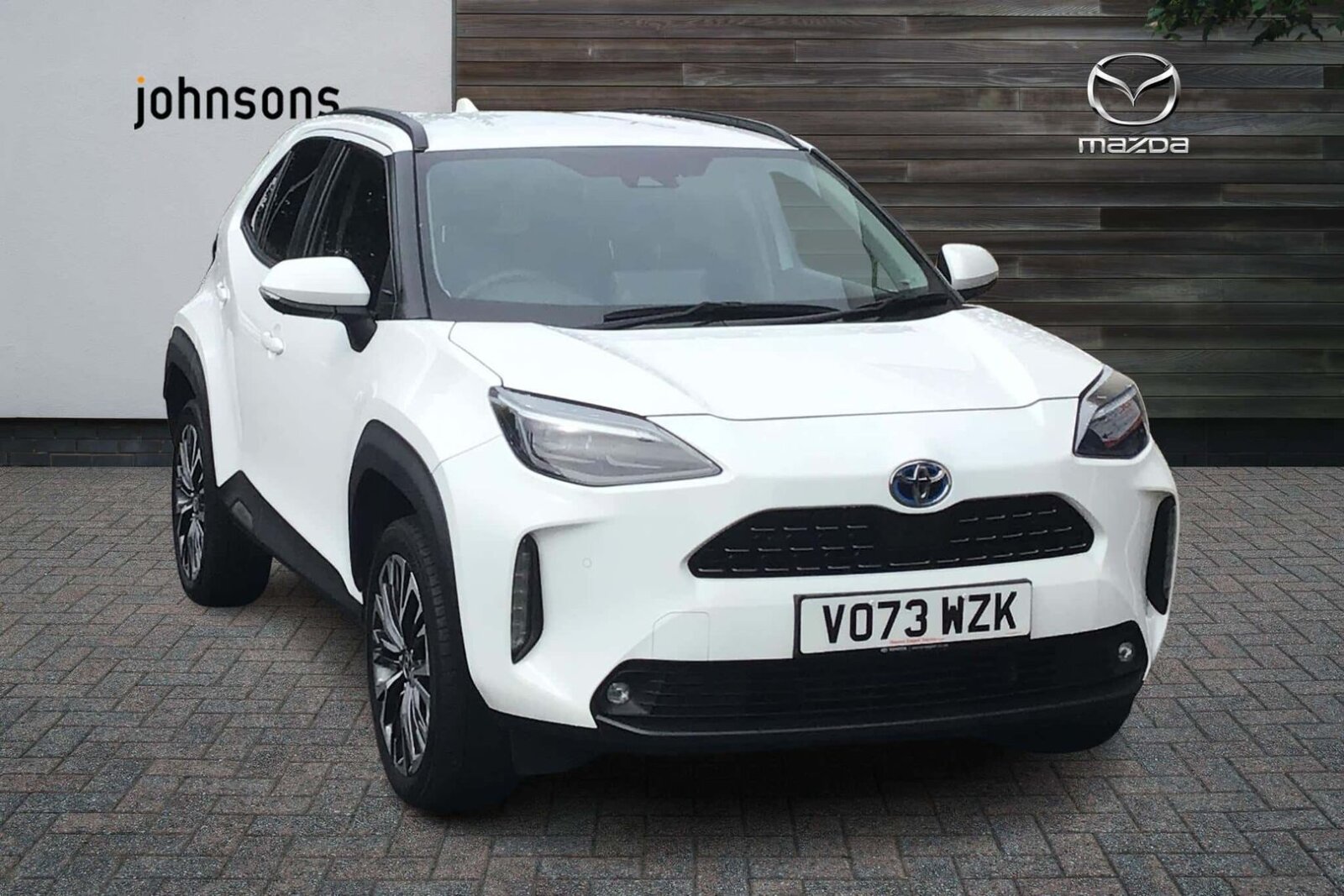 Main listing image - Toyota Yaris Cross