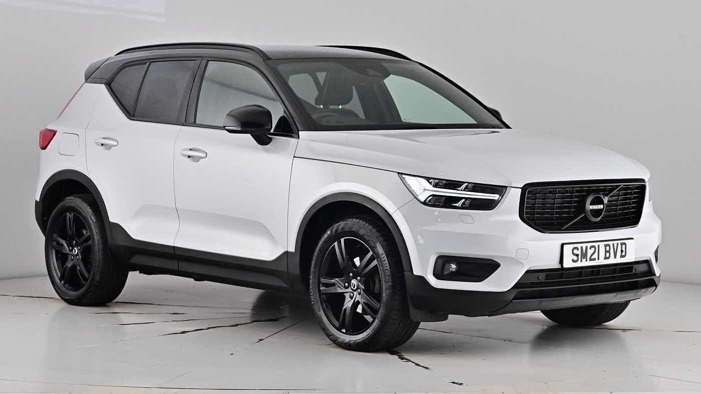 Main listing image - Volvo XC40