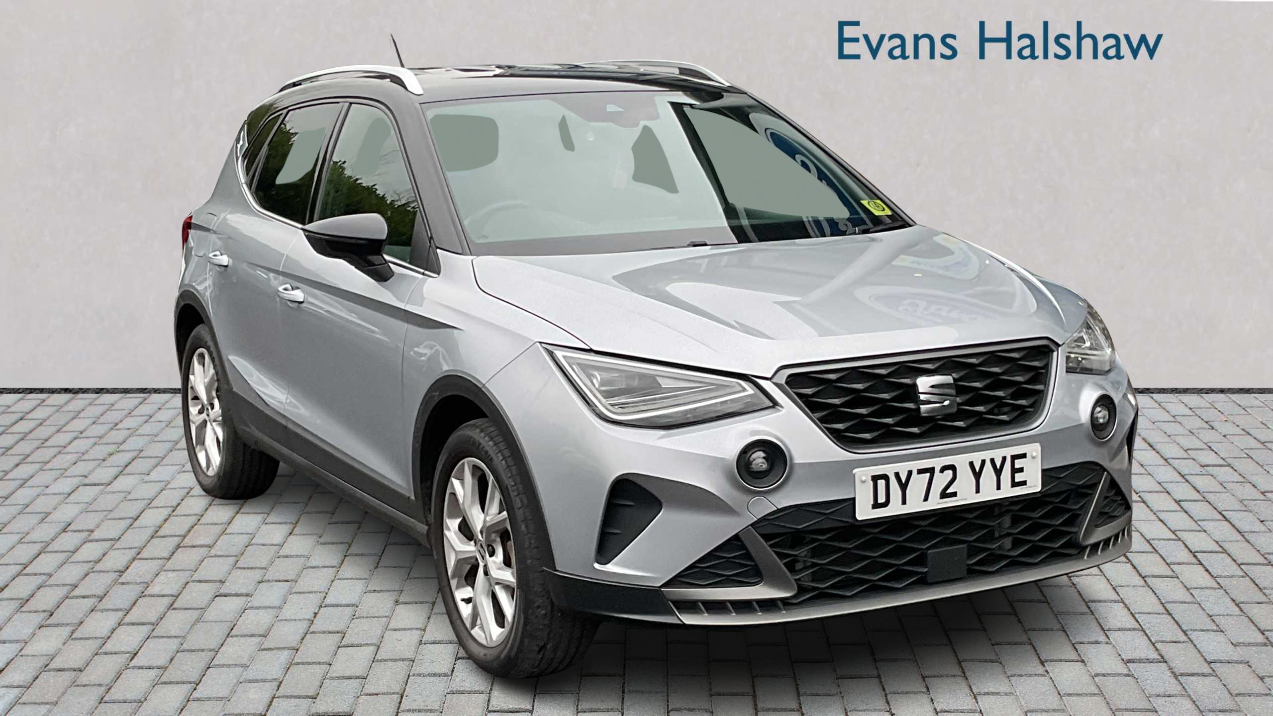 Main listing image - SEAT Arona