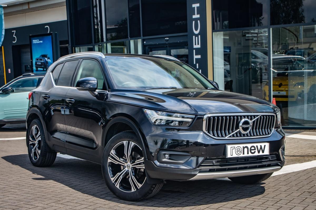 Main listing image - Volvo XC40