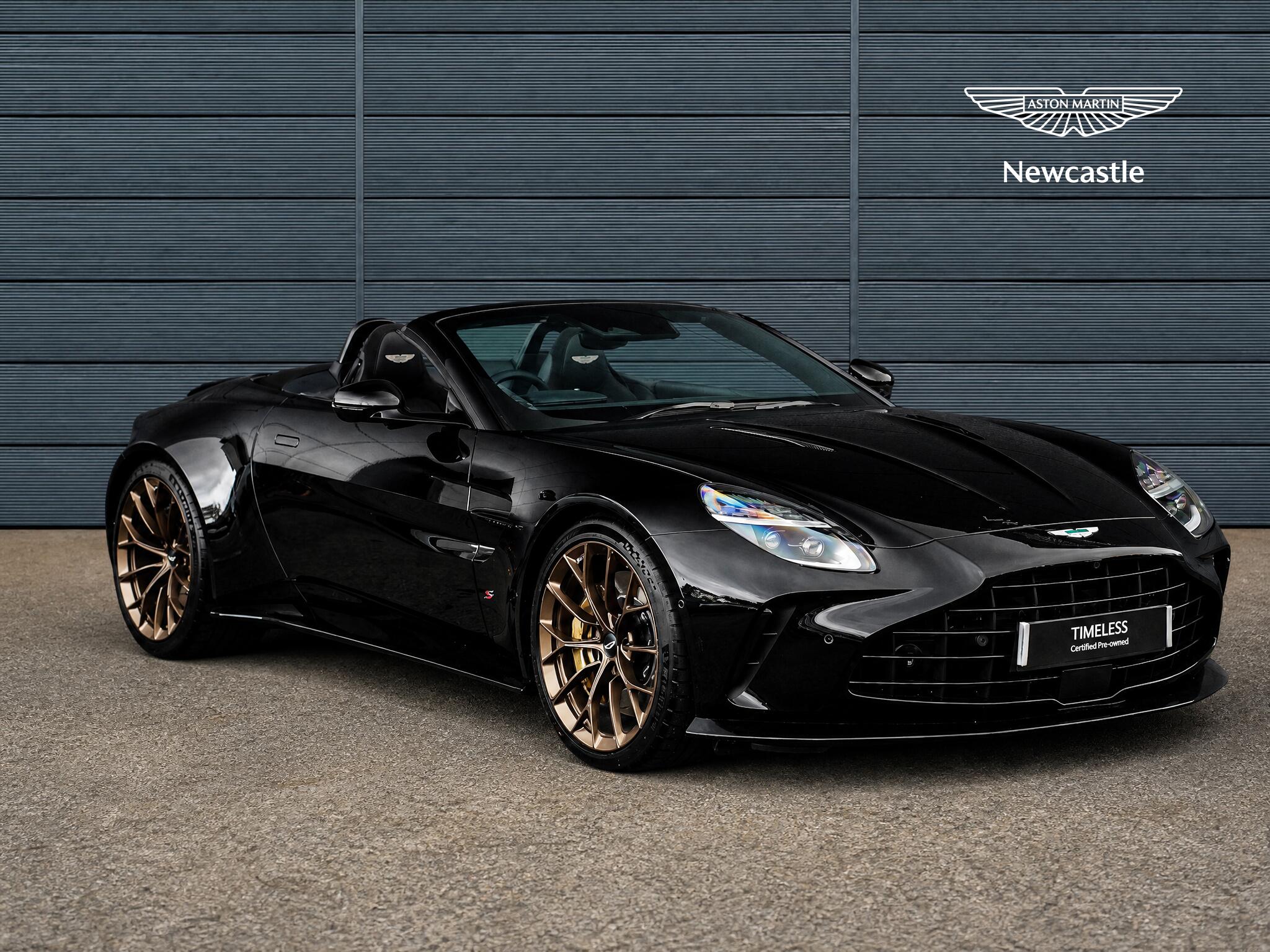 Main listing image - Aston Martin Vantage