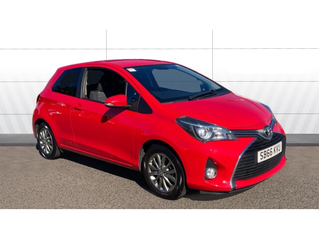 Main listing image - Toyota Yaris