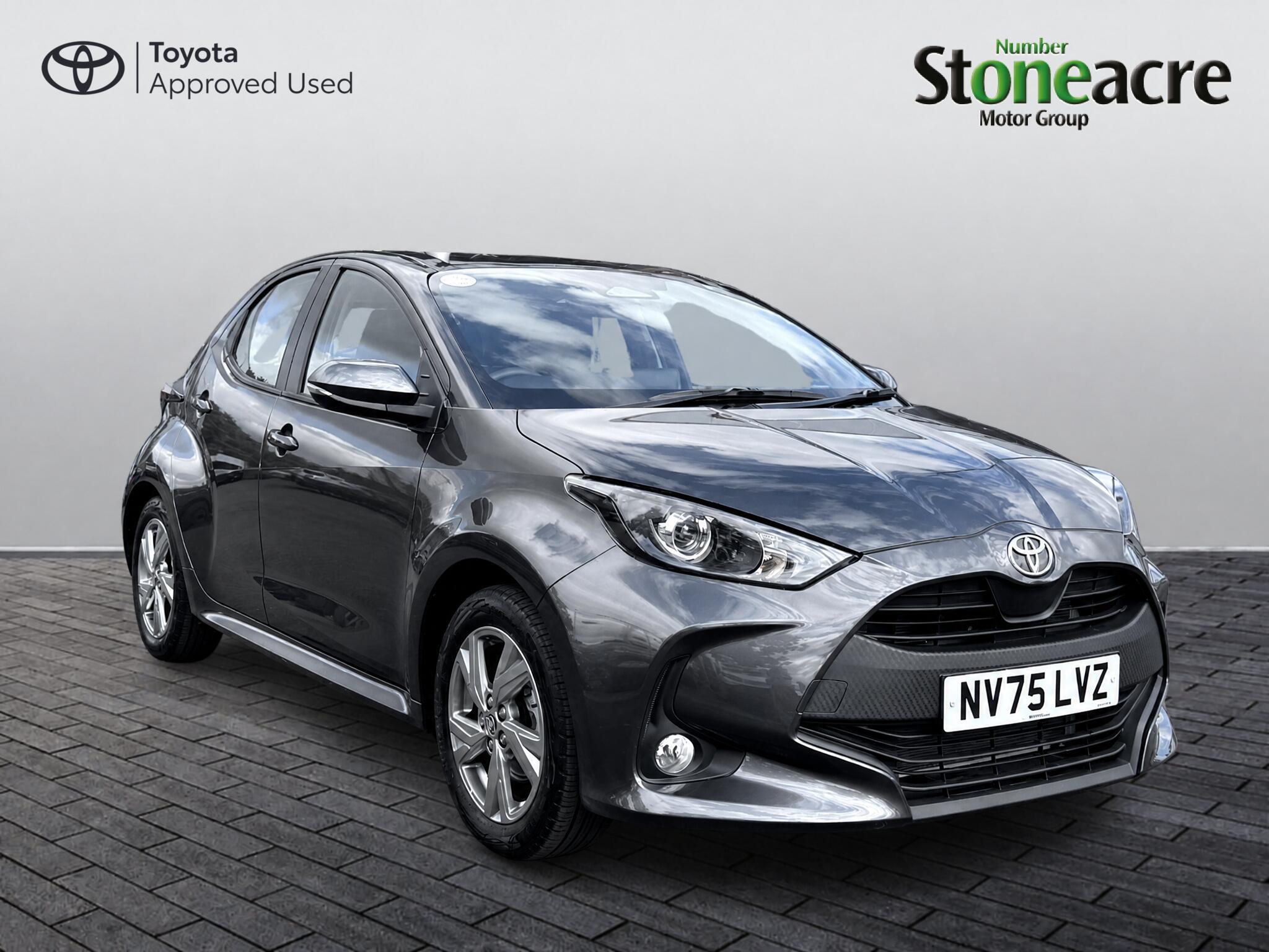 Main listing image - Toyota Yaris