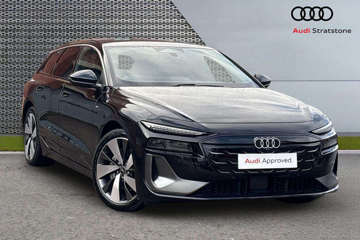 Main listing image - Audi e-tron S