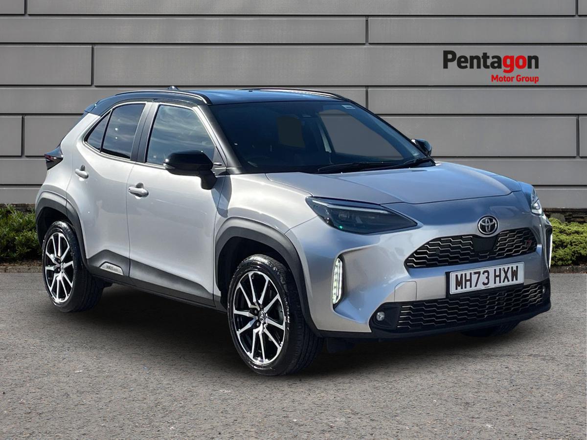 Main listing image - Toyota Yaris Cross