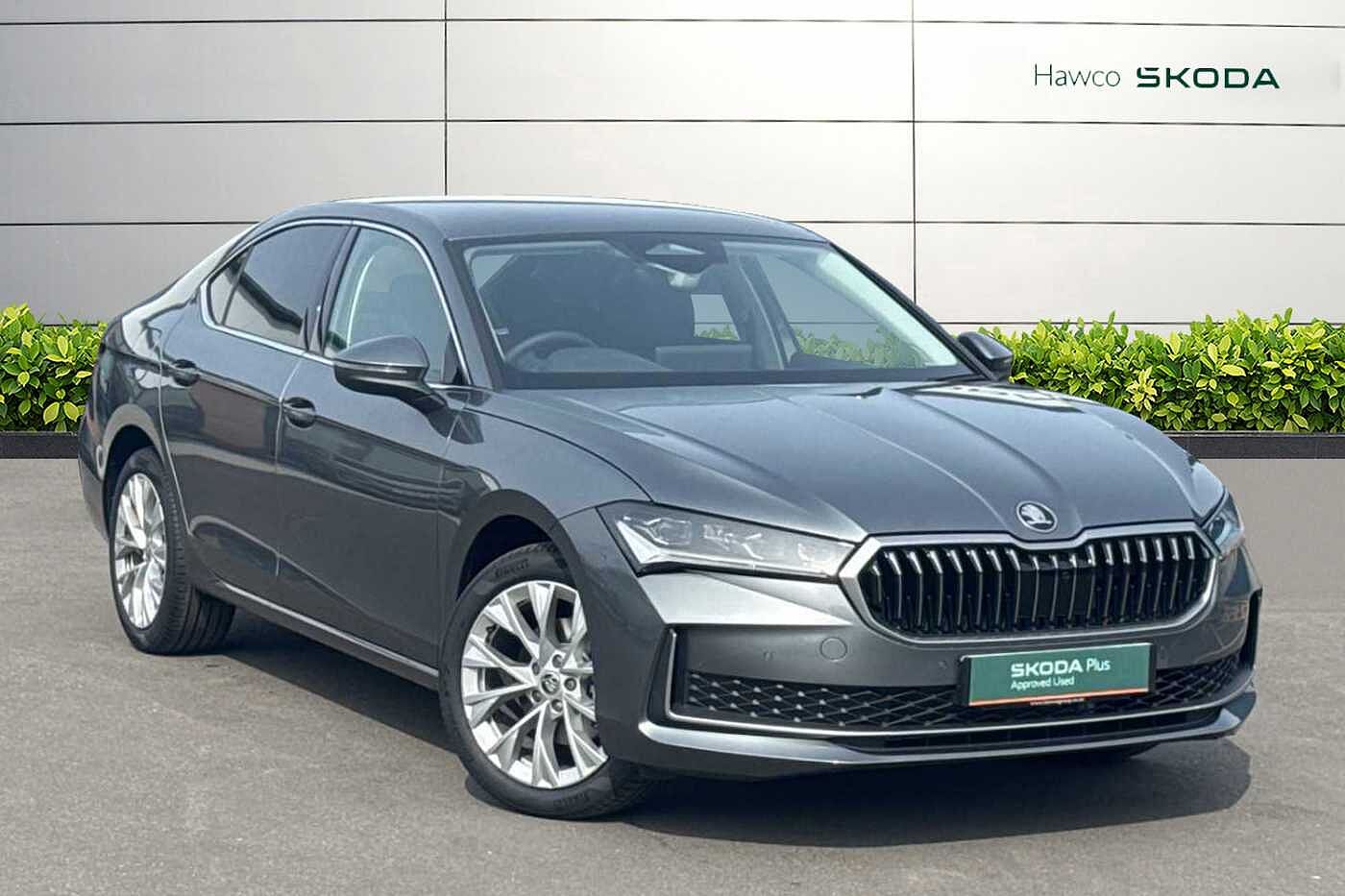 Main listing image - Skoda Superb