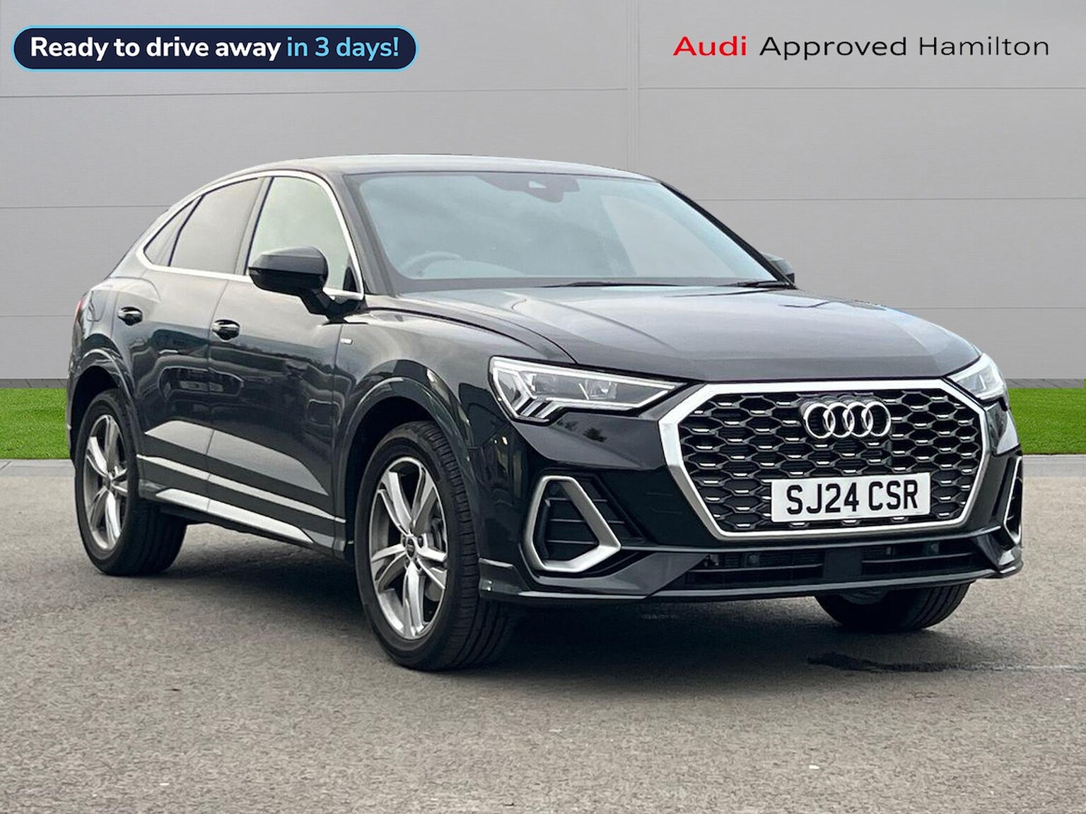 Main listing image - Audi Q3