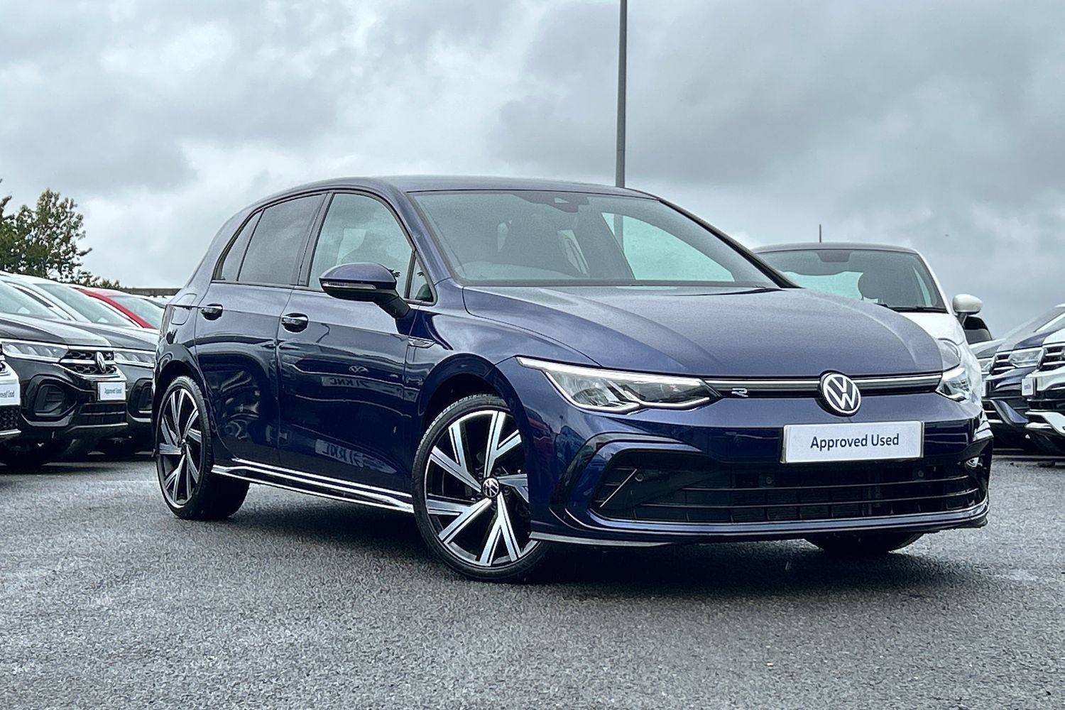 Main listing image - Volkswagen Golf