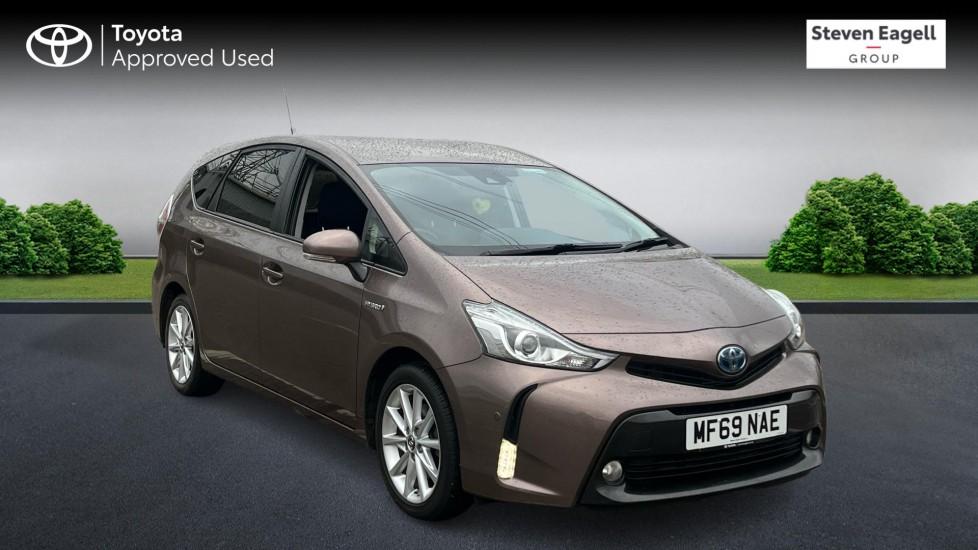 Main listing image - Toyota Prius+