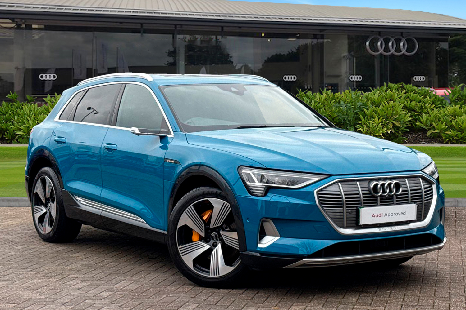 Main listing image - Audi e-tron