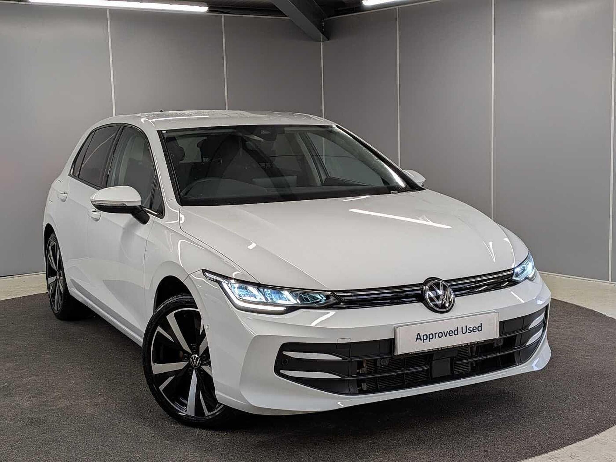 Main listing image - Volkswagen Golf