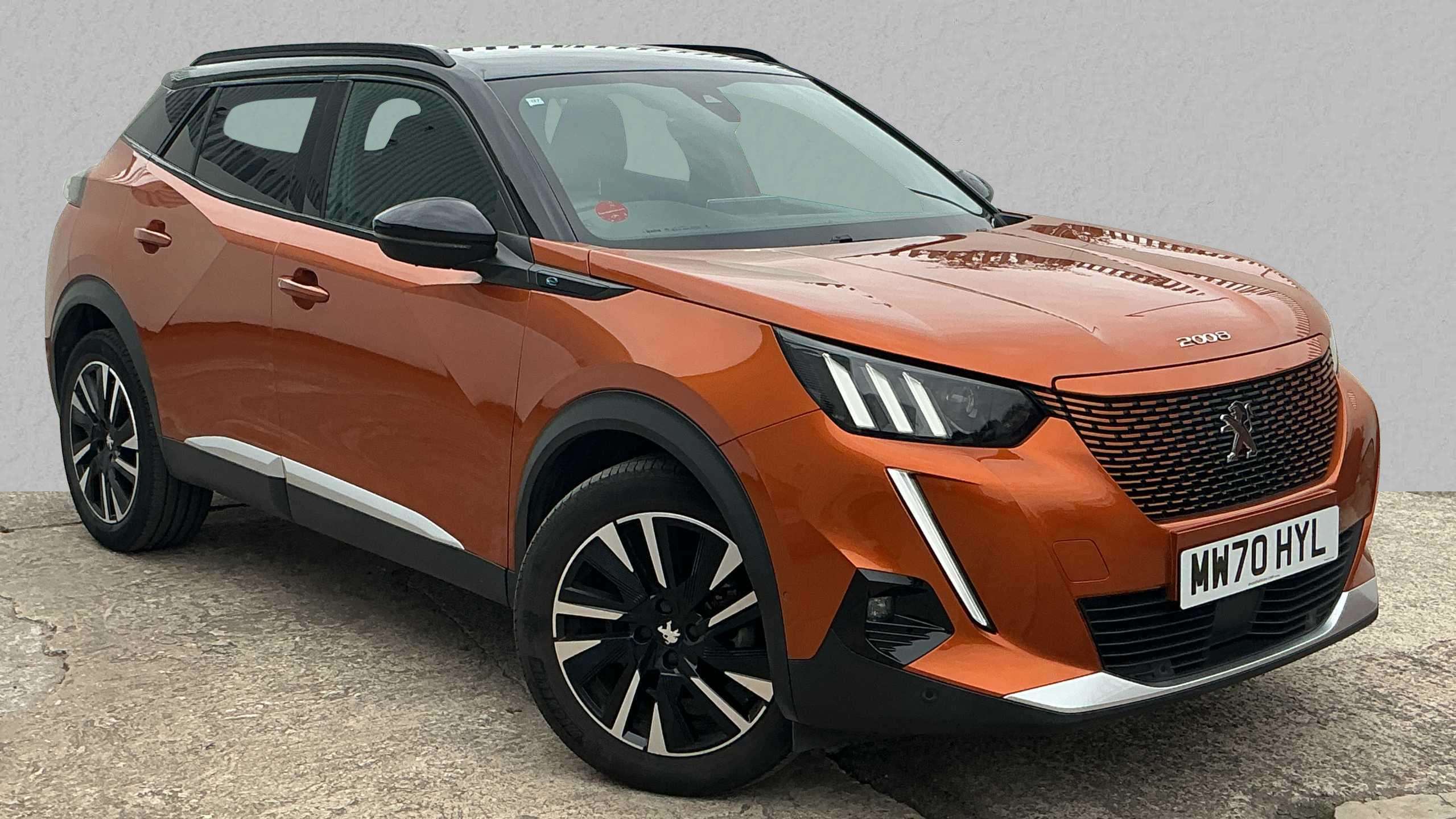 Main listing image - Peugeot e-2008