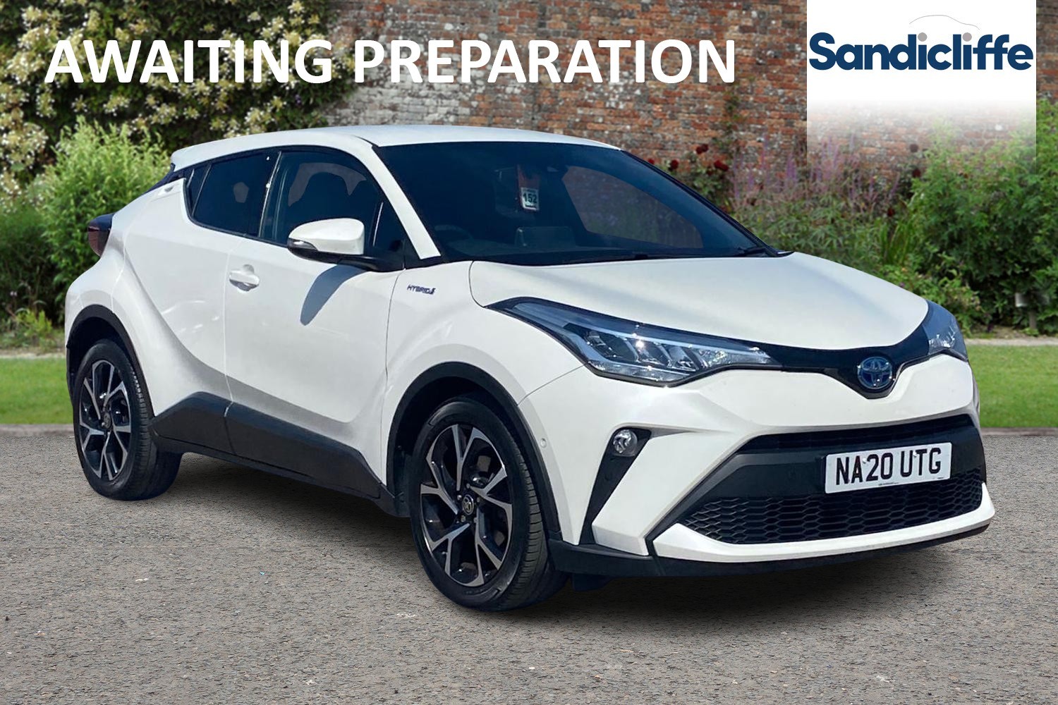Main listing image - Toyota C-HR
