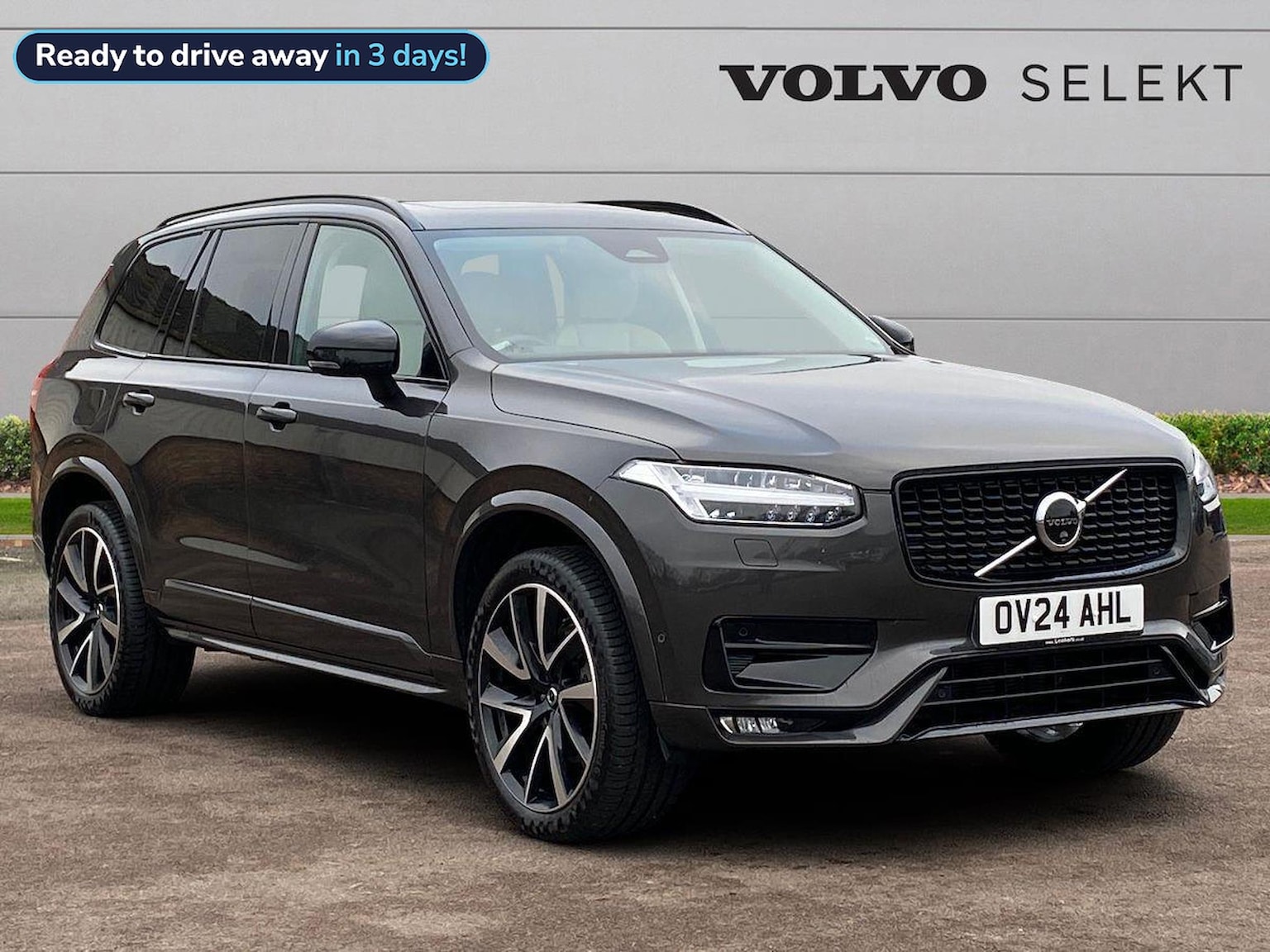 Main listing image - Volvo XC90