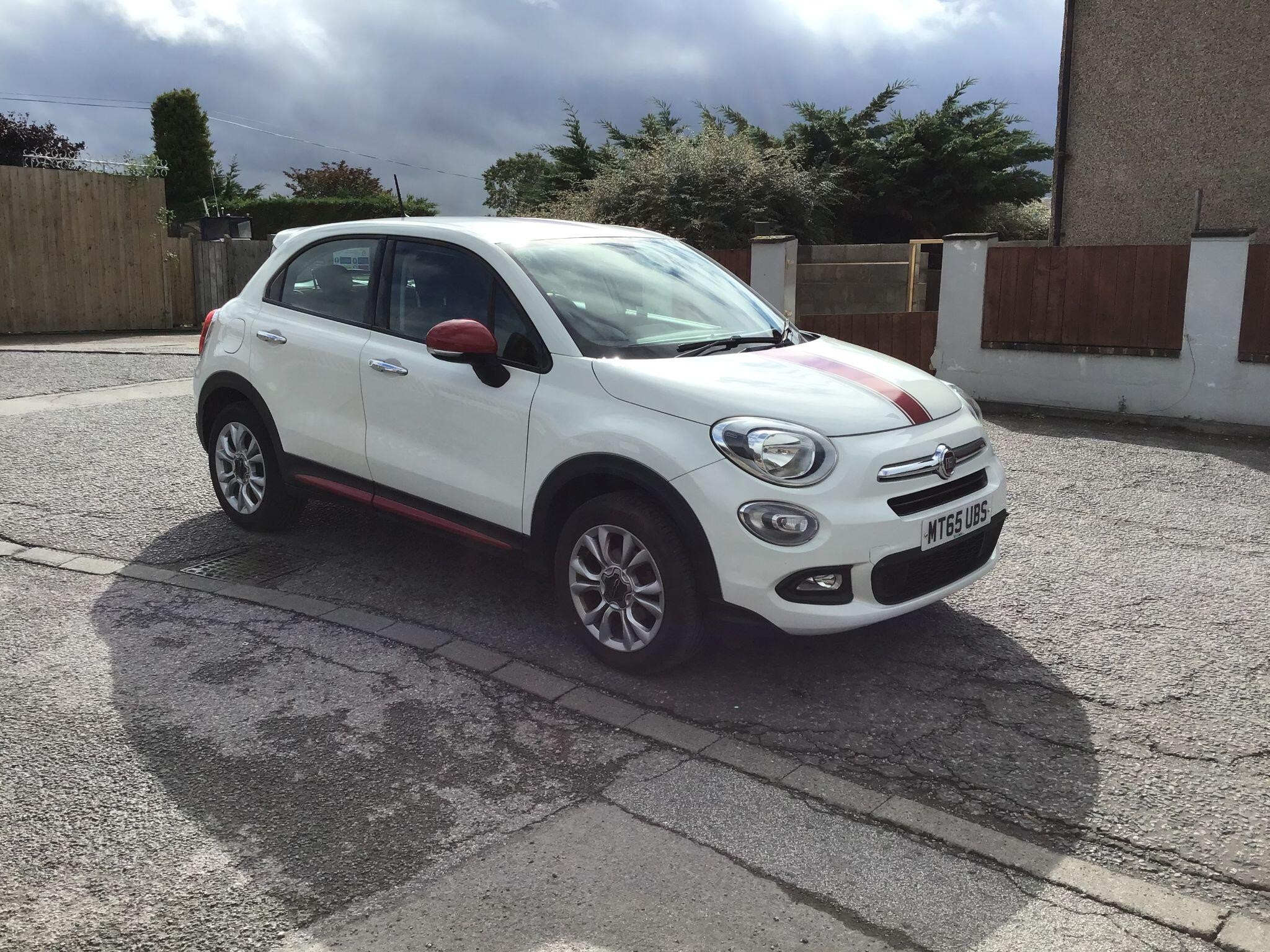 Main listing image - Fiat 500X
