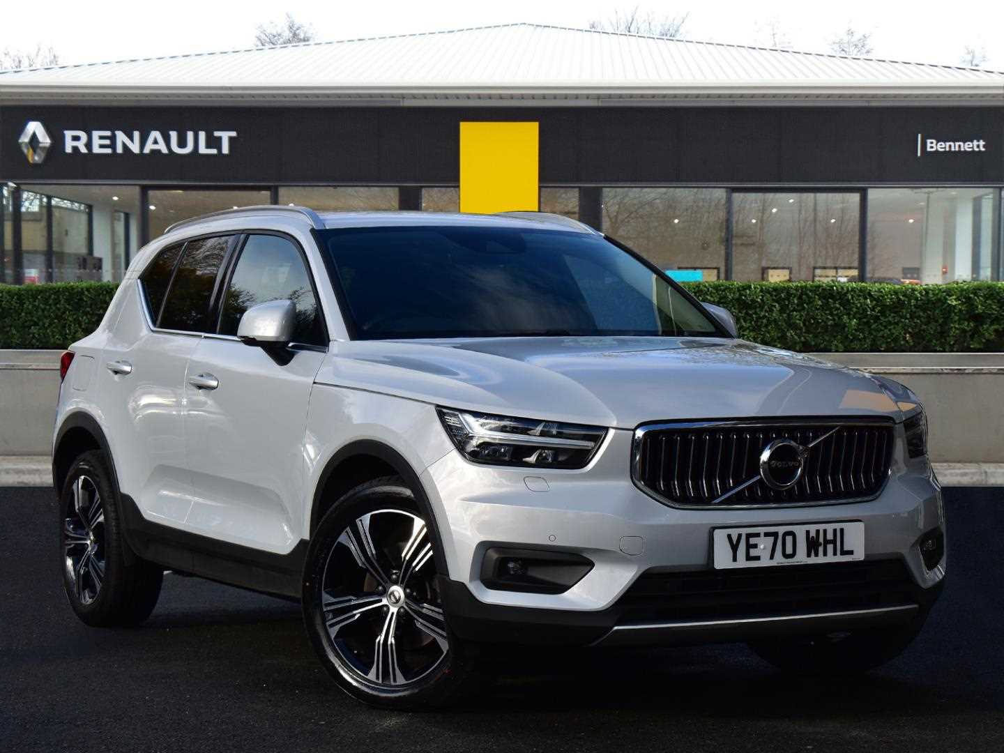 Main listing image - Volvo XC40