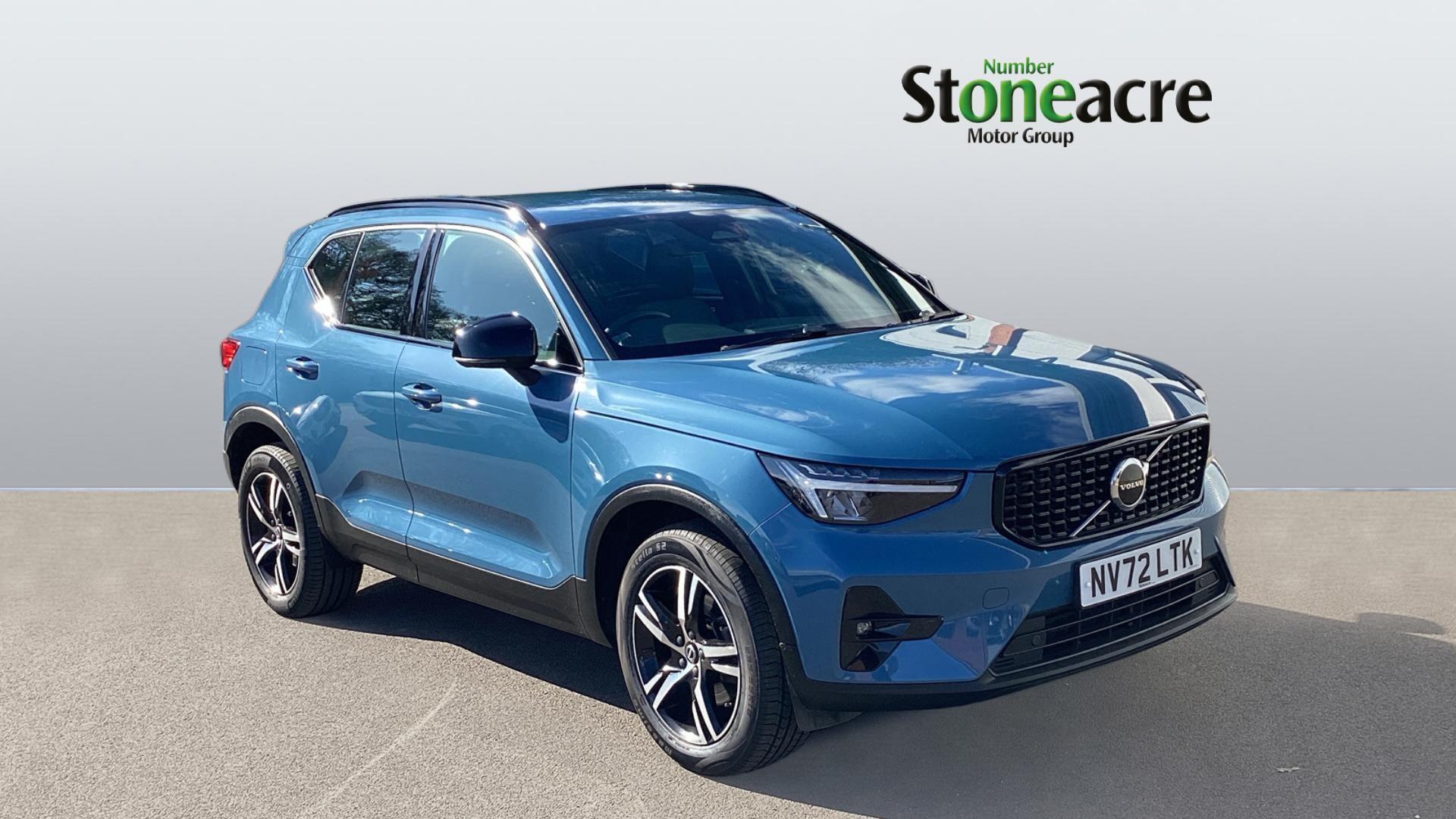 Main listing image - Volvo XC40