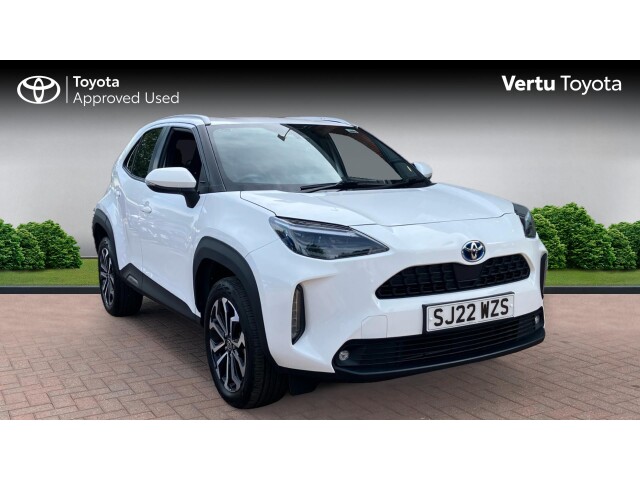 Main listing image - Toyota Yaris Cross