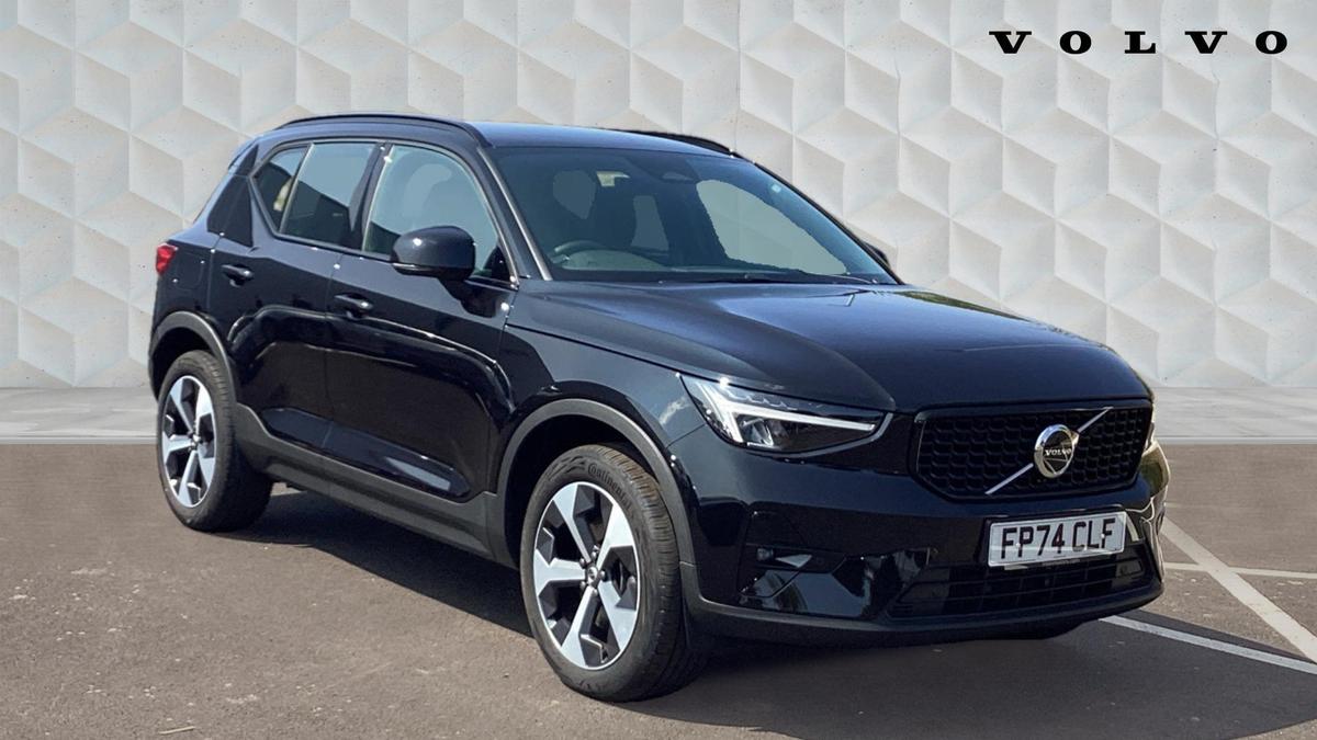 Main listing image - Volvo XC40