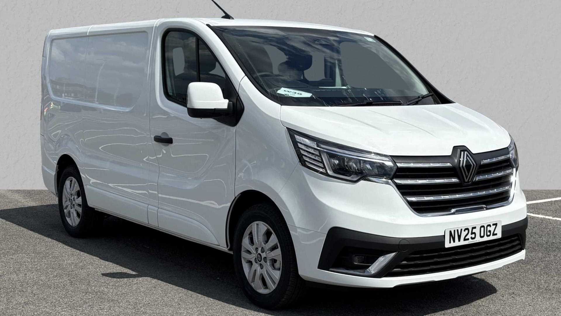 Main listing image - Renault Trafic