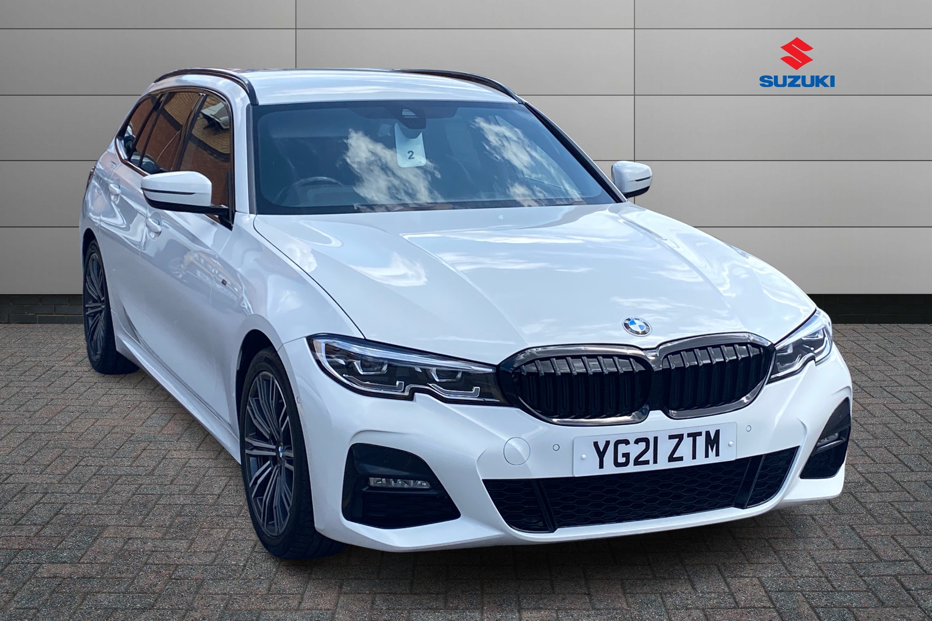 Main listing image - BMW 3 Series Touring