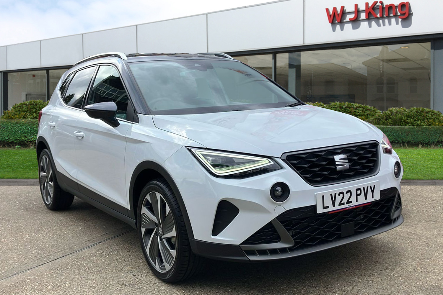 Main listing image - SEAT Arona
