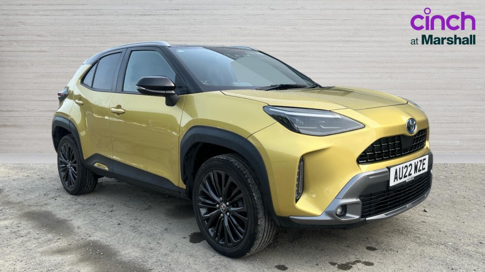 Main listing image - Toyota Yaris Cross