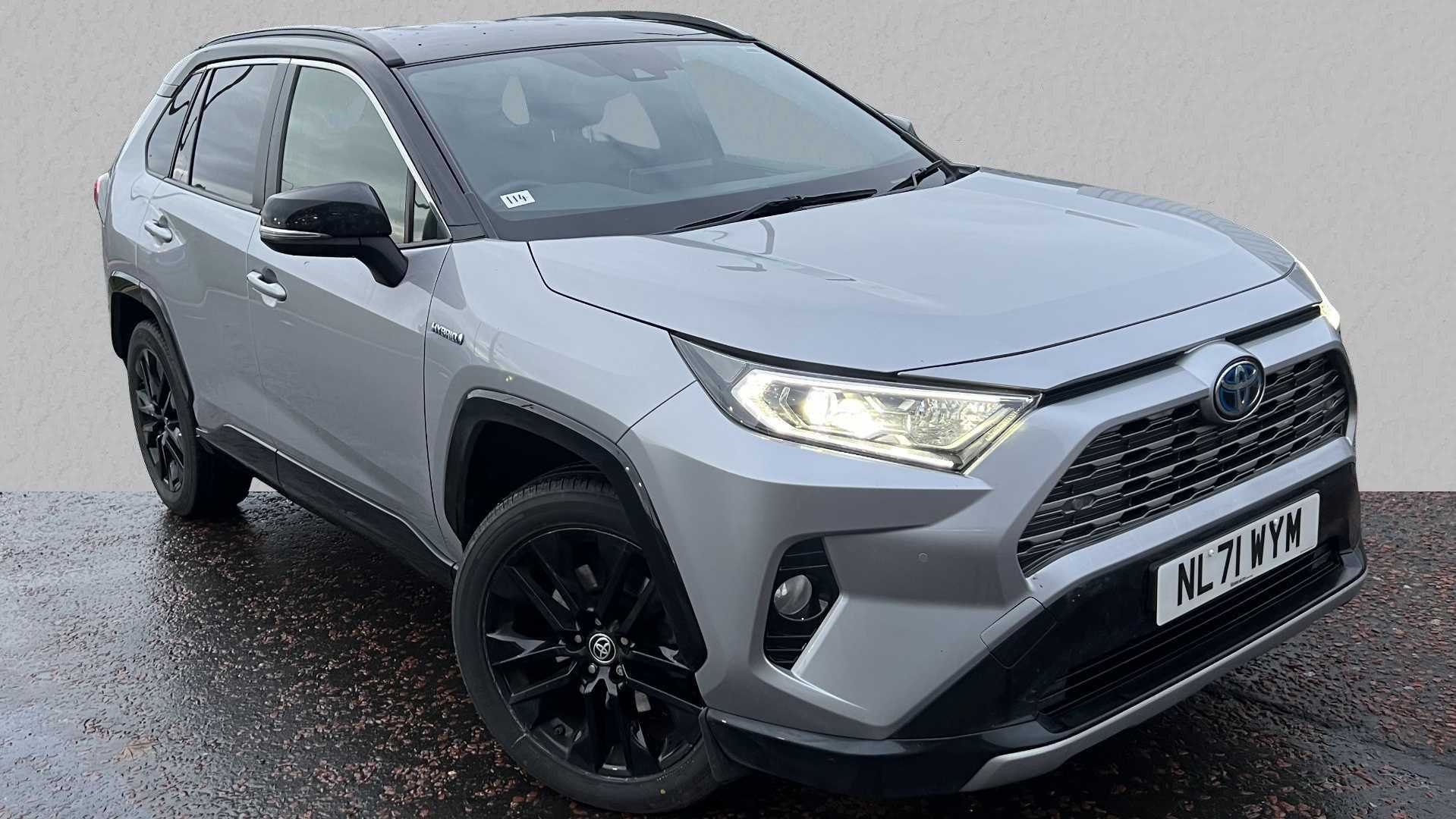 Main listing image - Toyota RAV4