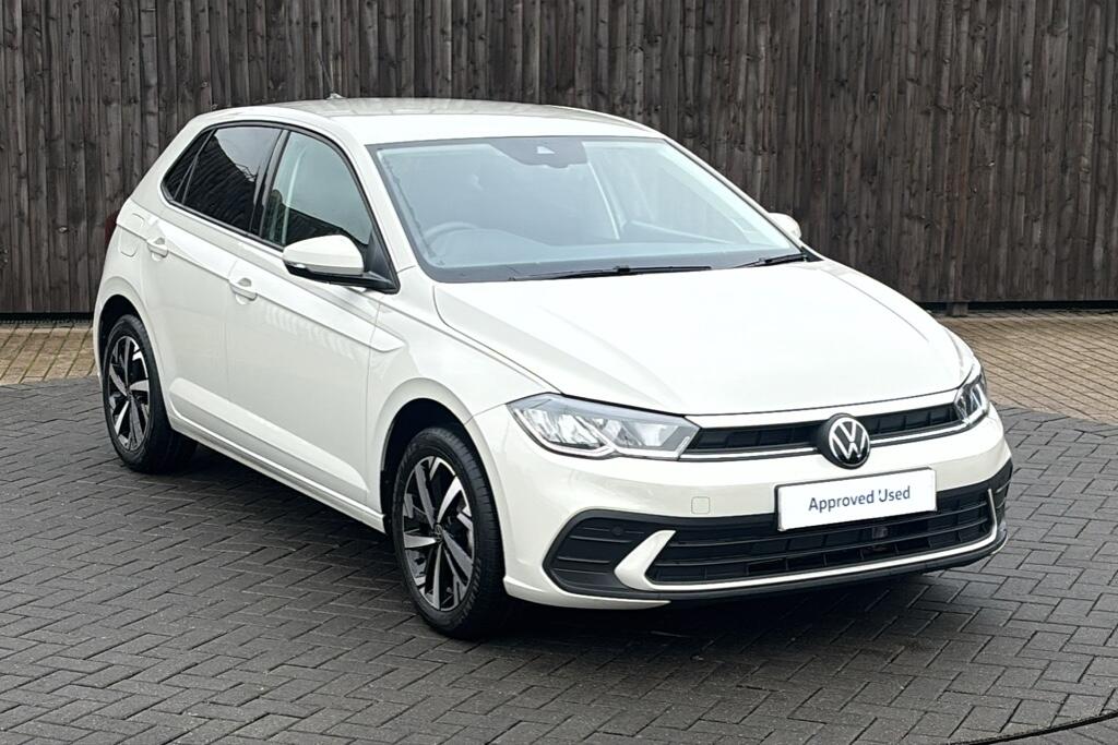 Main listing image - Volkswagen Polo