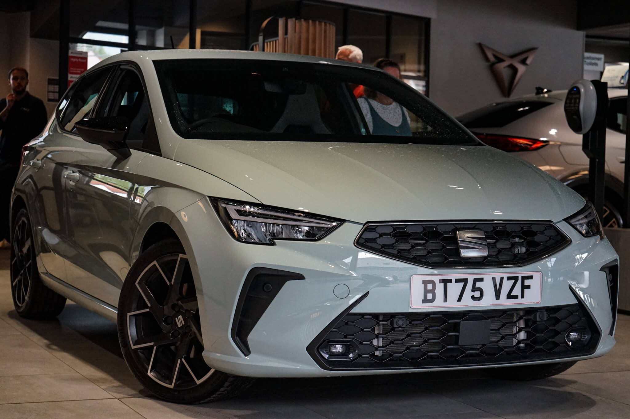Main listing image - SEAT Ibiza