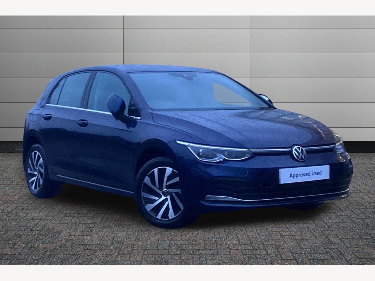 Main listing image - Volkswagen Golf