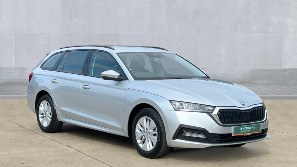 Main listing image - Skoda Octavia Estate