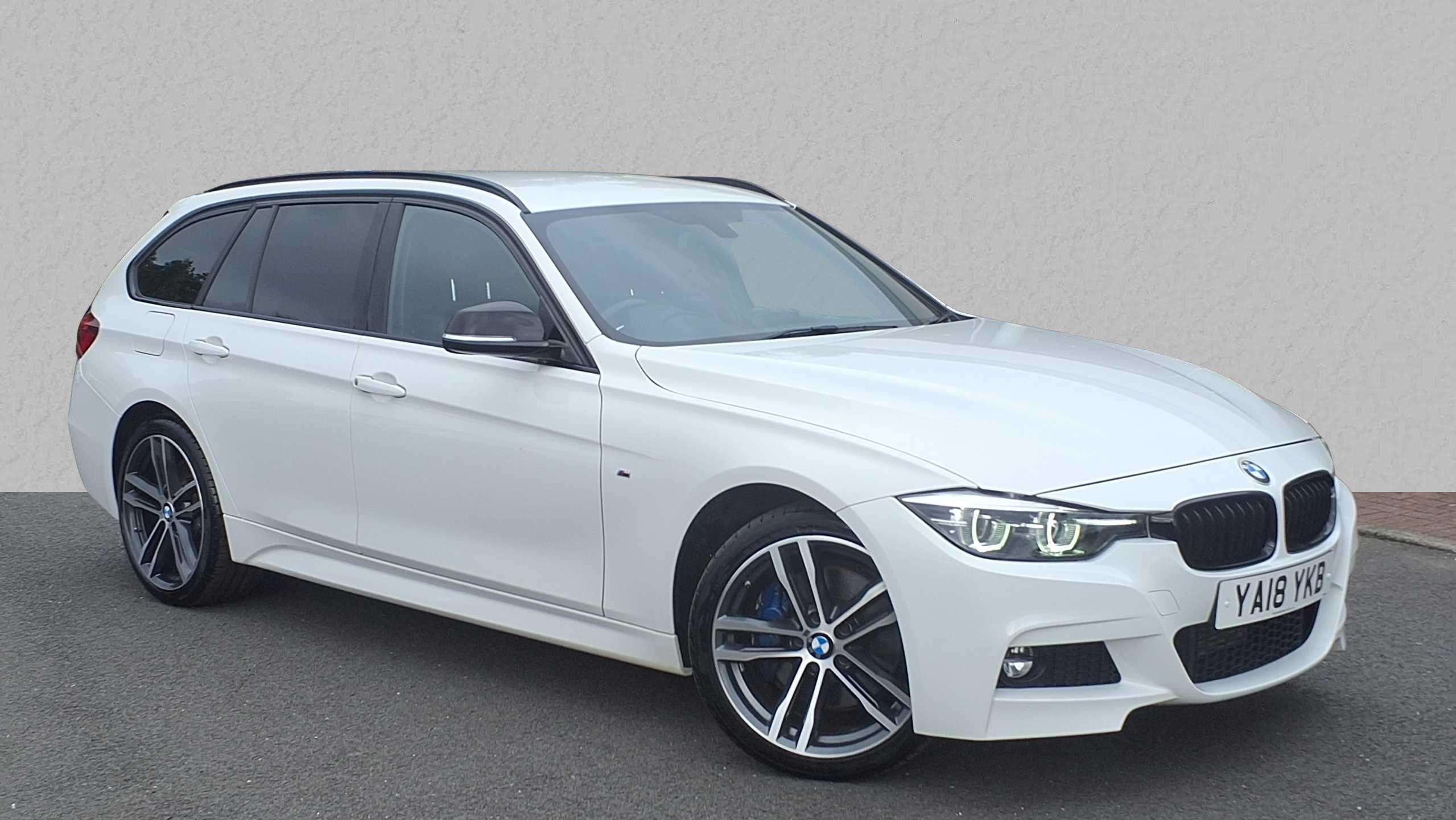 Main listing image - BMW 3 Series Touring