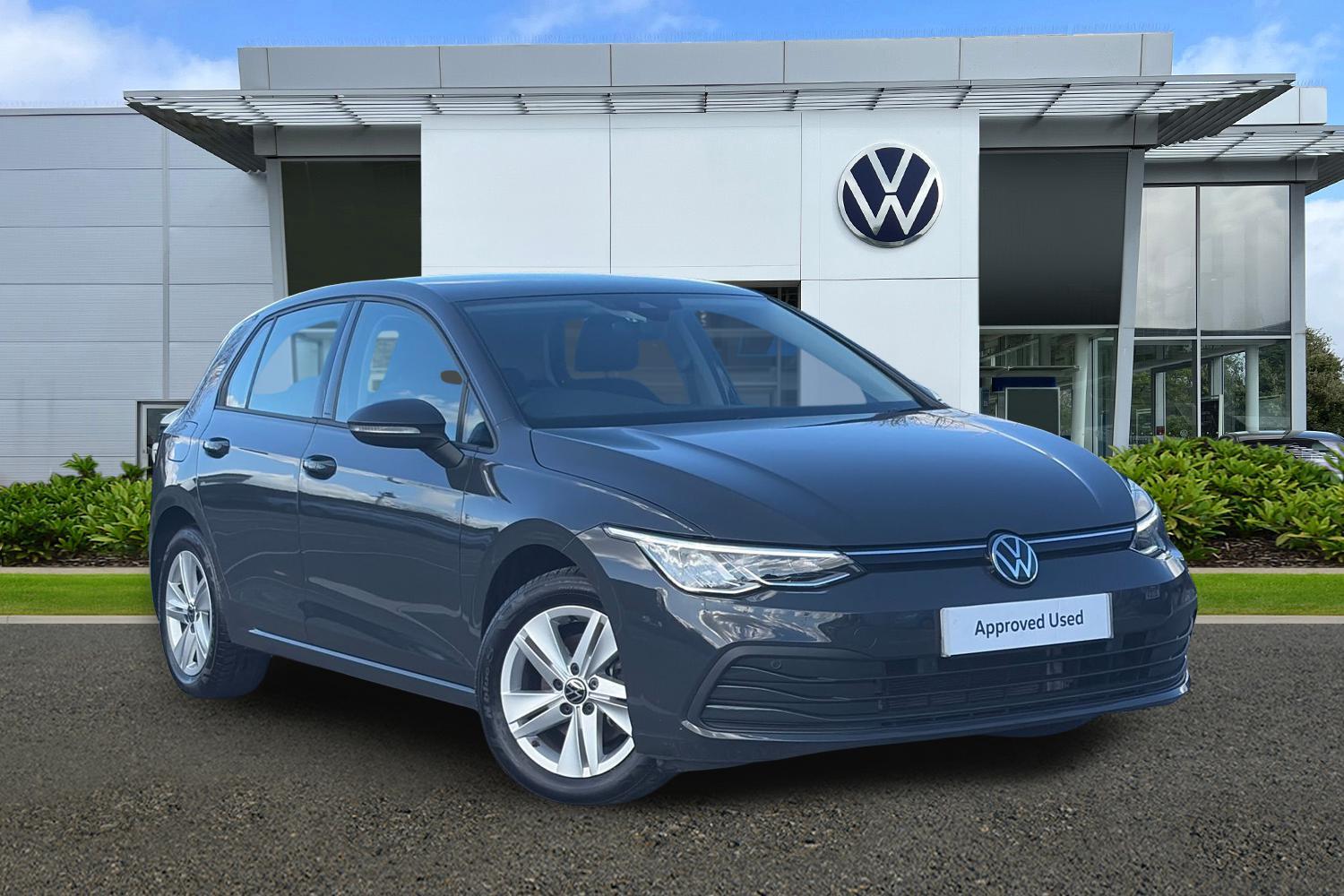 Main listing image - Volkswagen Golf