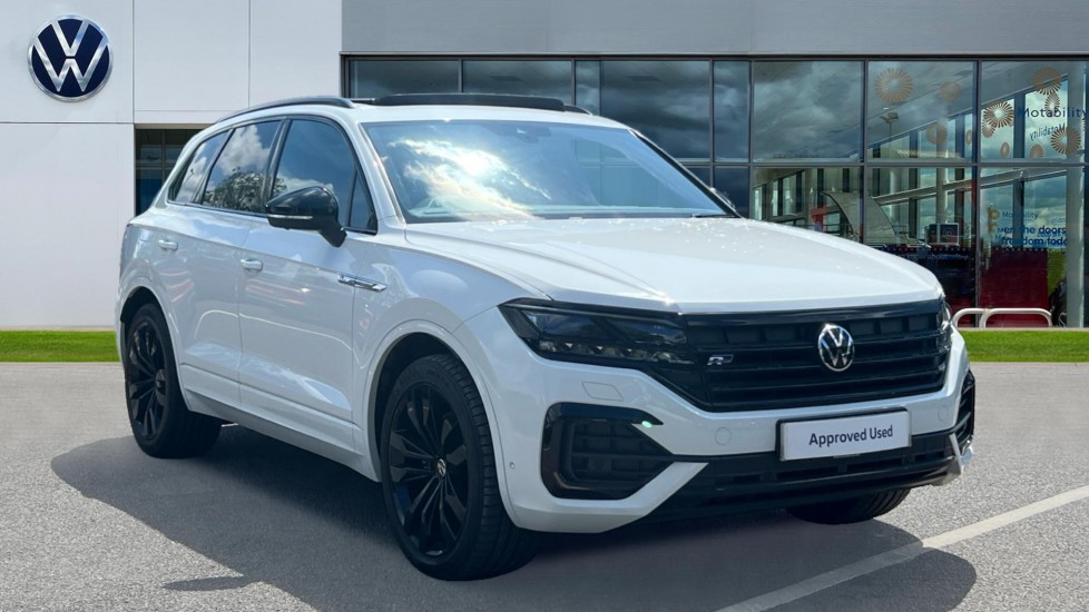 Main listing image - Volkswagen Touareg