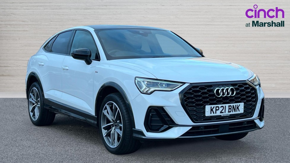 Main listing image - Audi Q3