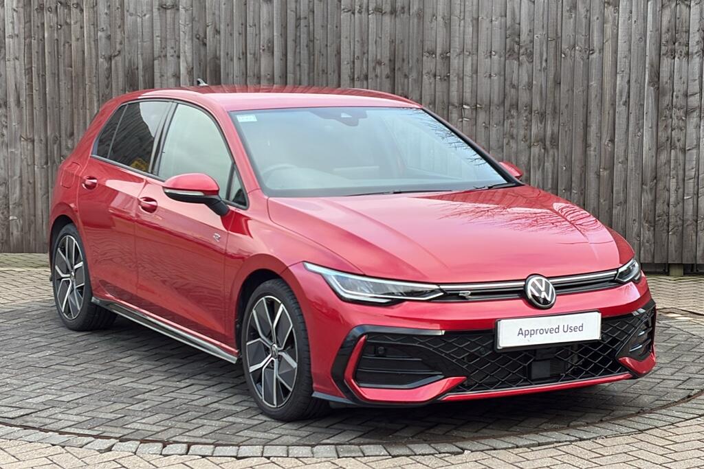 Main listing image - Volkswagen Golf