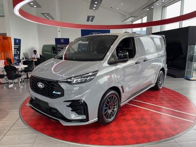 Main listing image - Ford Transit Custom