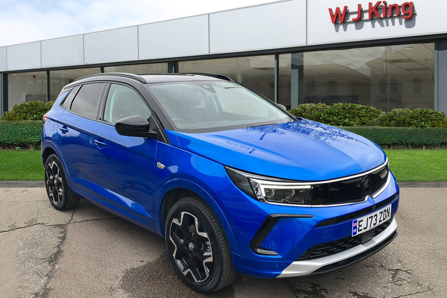 Main listing image - Vauxhall Grandland