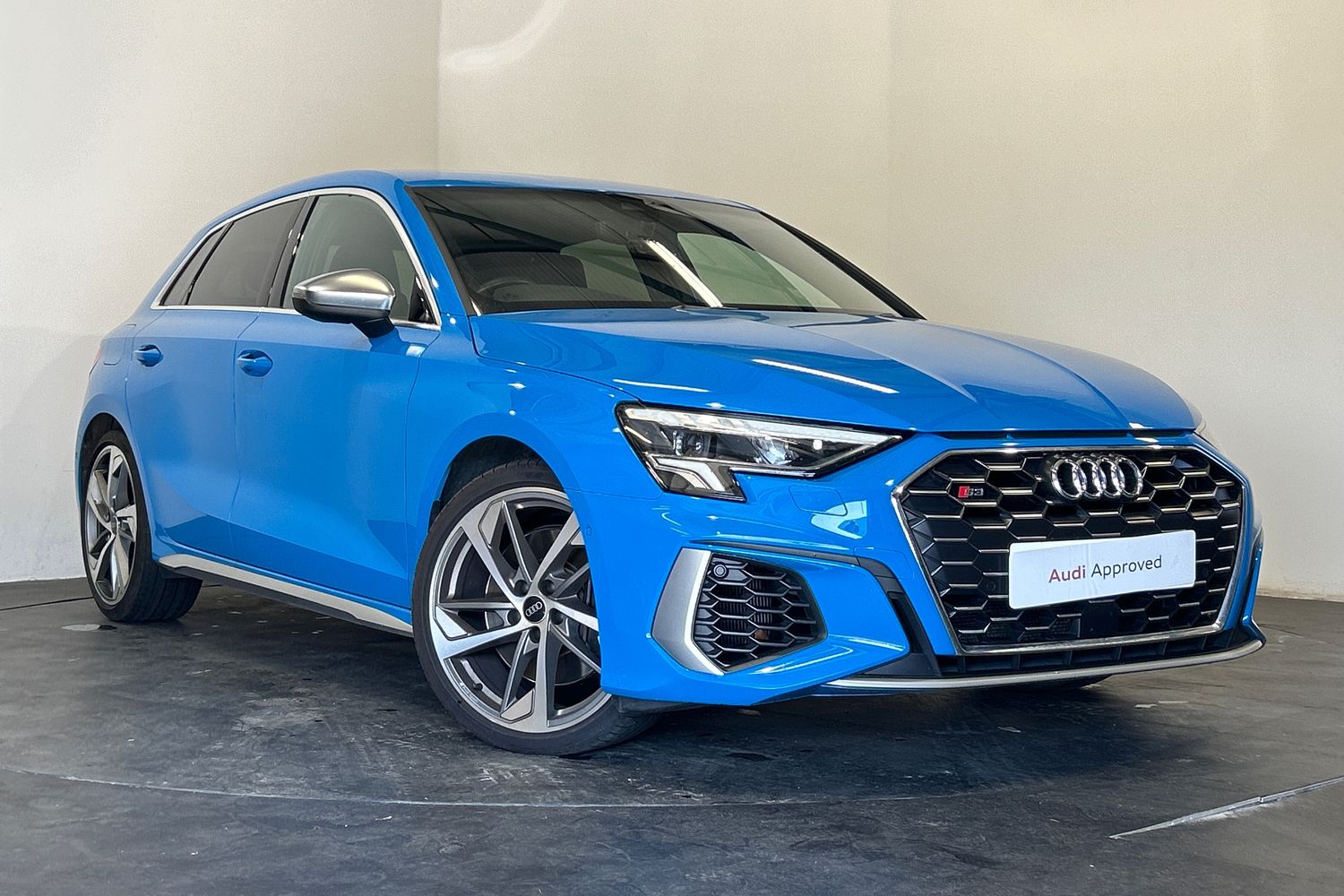 Main listing image - Audi S3