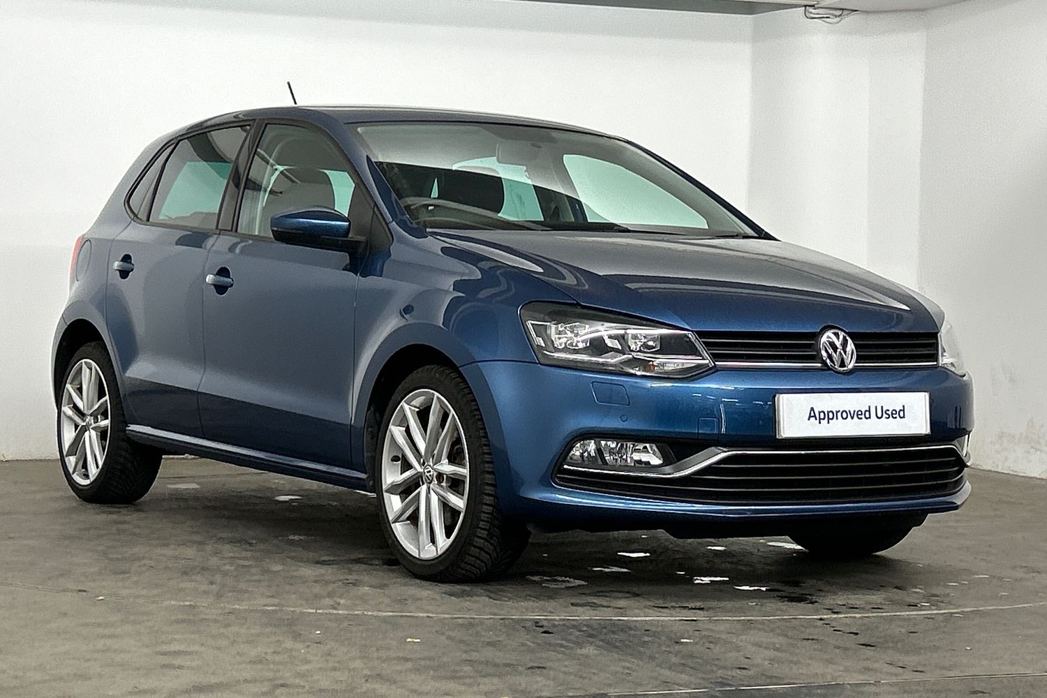 Main listing image - Volkswagen Polo