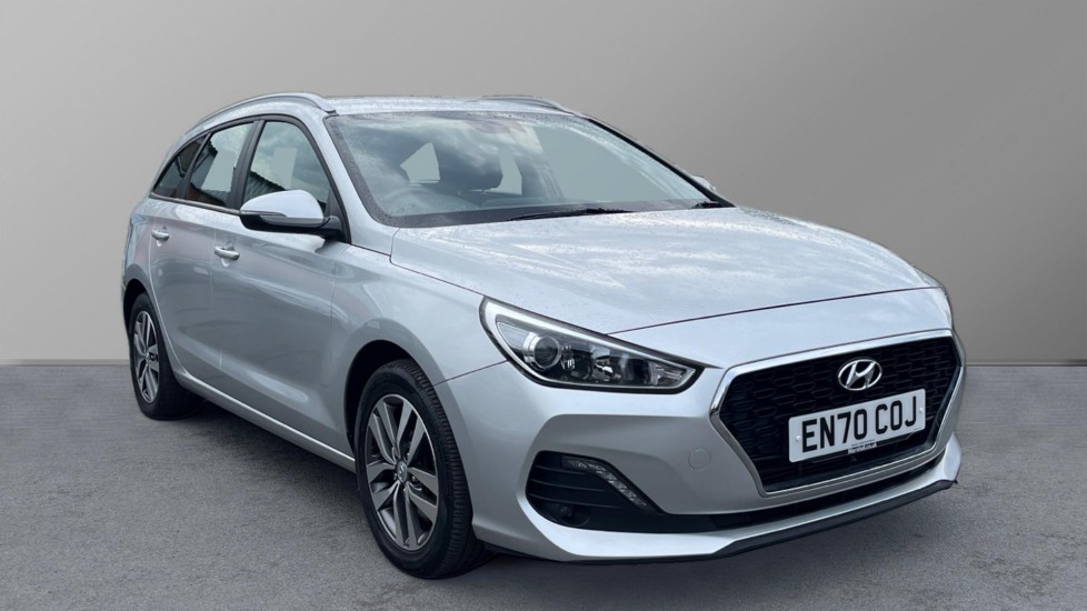 Main listing image - Hyundai i30 Tourer