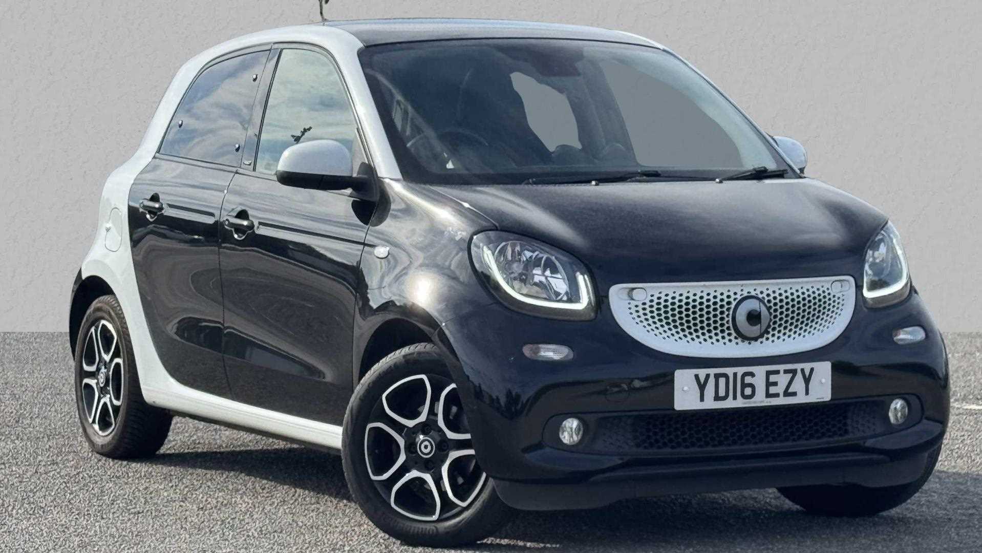 Main listing image - Smart Forfour