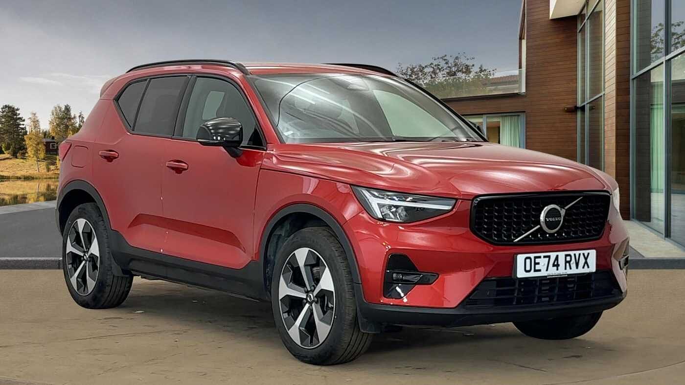 Main listing image - Volvo XC40