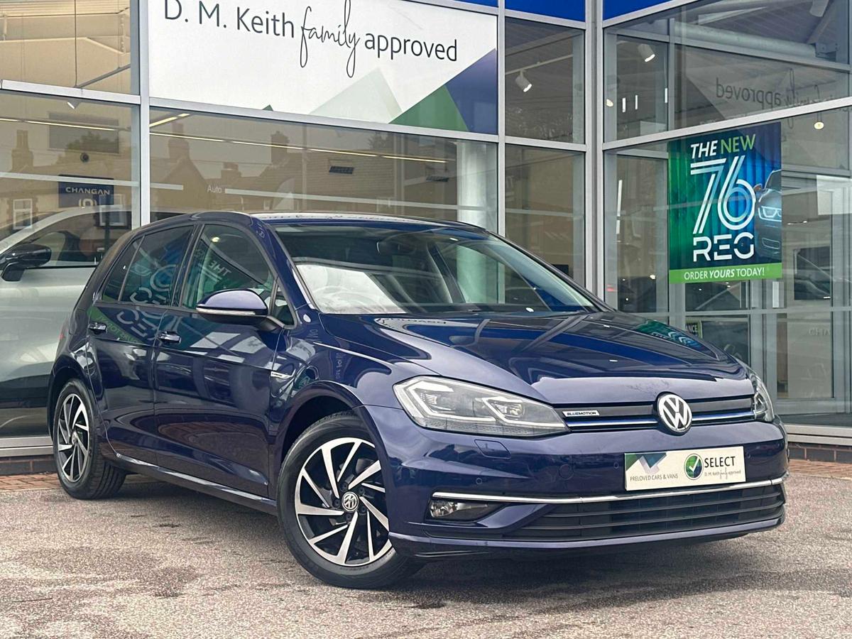 Main listing image - Volkswagen Golf