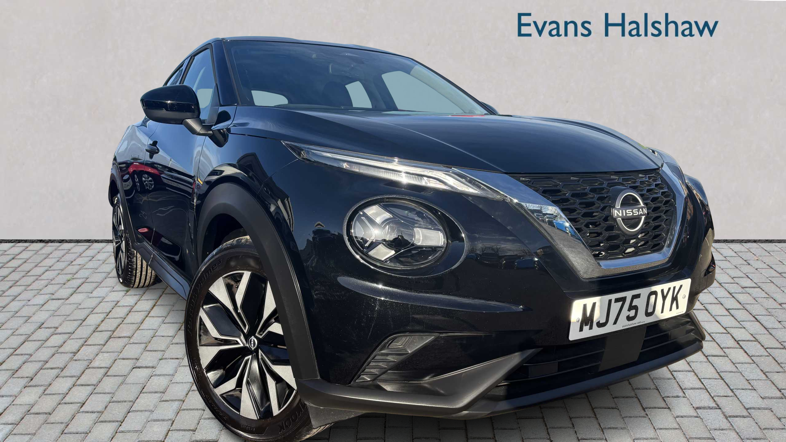 Main listing image - Nissan Juke