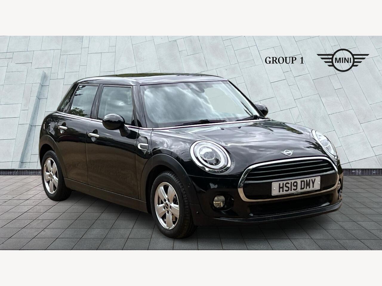 Main listing image - MINI Hatchback